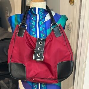 Details‎ Stylish Red and Black Women's Bag